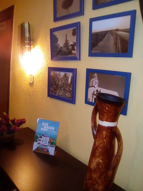 Hostal Muriel Aljaraque Pensión