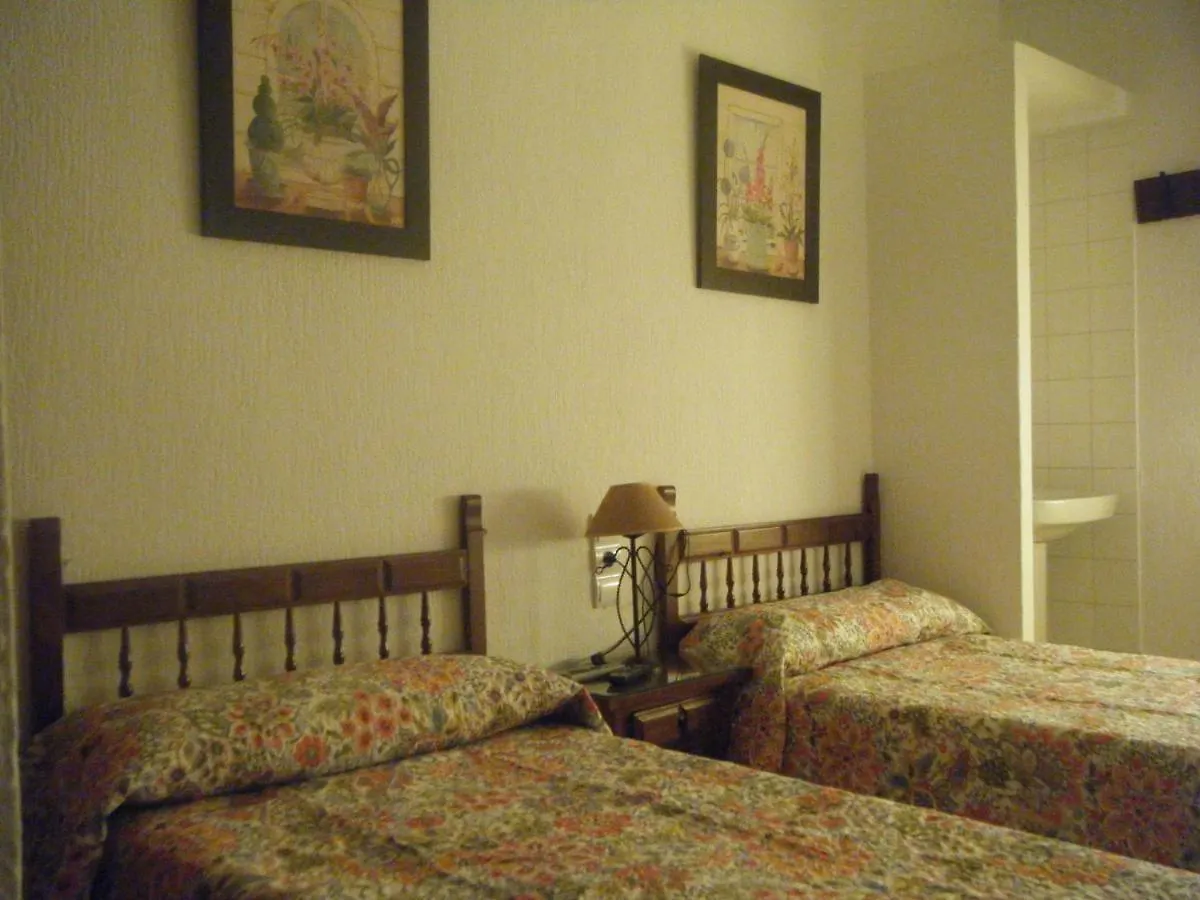 Pensión Hostal Muriel Aljaraque